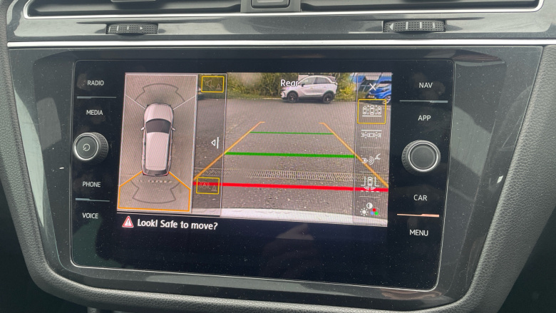 Volkswagen Tiguan 2.0 TDi 150 R-Line 5dr DSG Diesel Estate